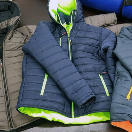 25 000 Winterjacken für syrische Kinder