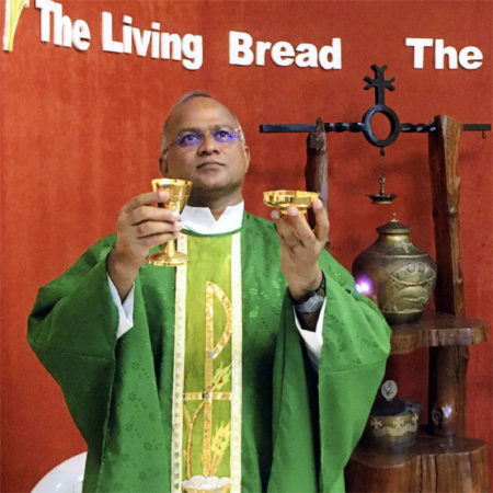 Mess-Stipendien für Priester weltweit