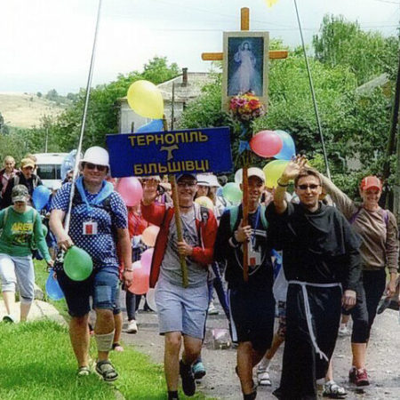 Ukraine: Wie bringt man Hoffnung für die Jugend in Kriegszeiten?