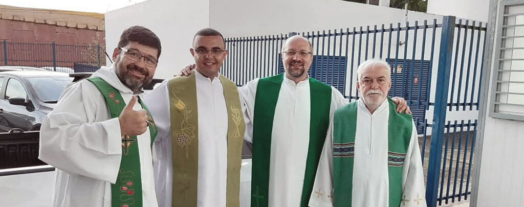 Brasilien: Mess-Stipendien für Priester im Amazonas-Gebiet